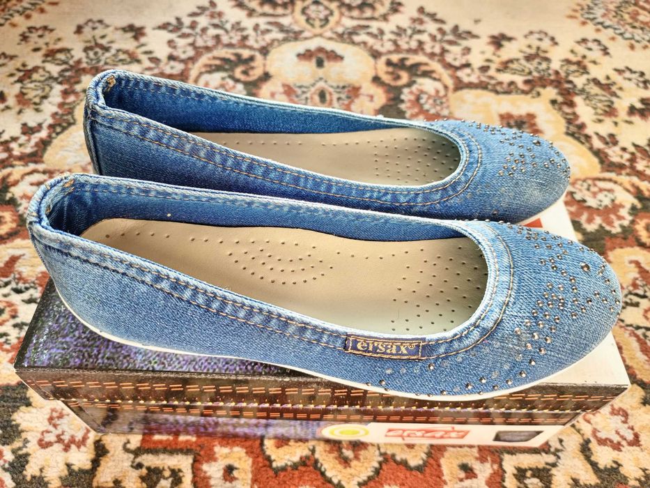 Продам женские туфли-лодочки