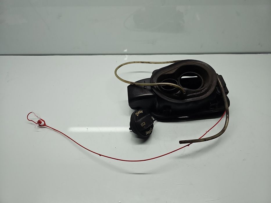 Capac rezervor AUDI A6 (4G2, C7) [Fabr 2012-2017] LY9B