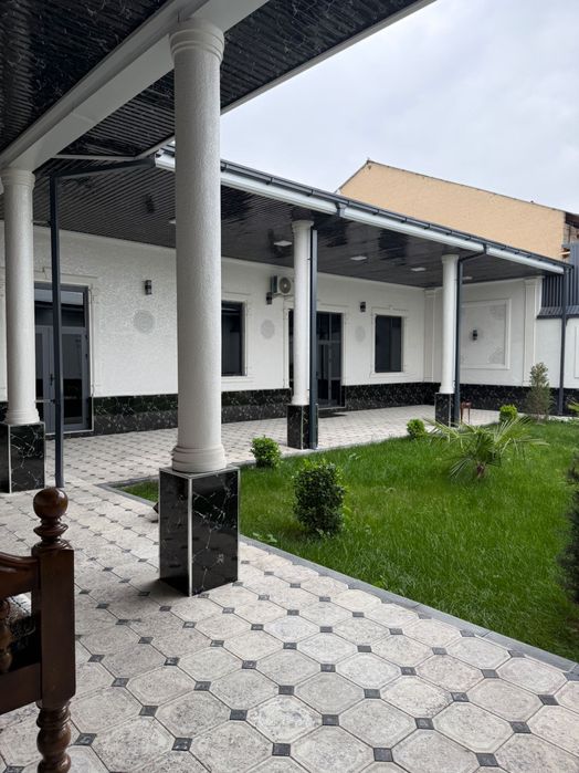 Xovli 6 sotiq xamma sharoitlari bor bemalol 2 ta oila yashasa boladi