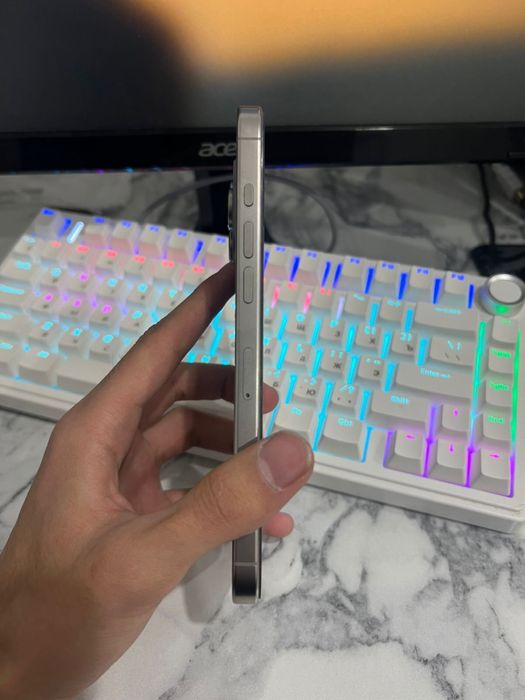 Продам срочно 16pro max