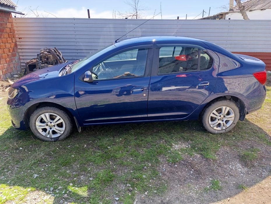 Продам Рено Логан 2 с малым пробегом, 2016 г.в.