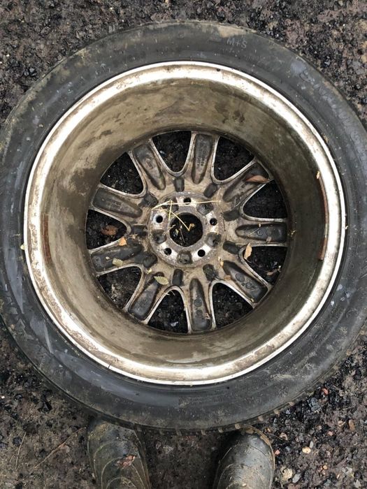 Продаю диски без пар r17 и r18