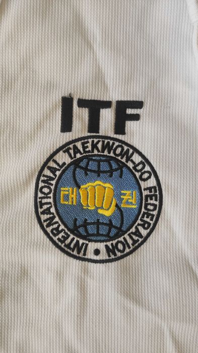 Добок / Екип за Таекуондо Daedo ITF approved 110cm