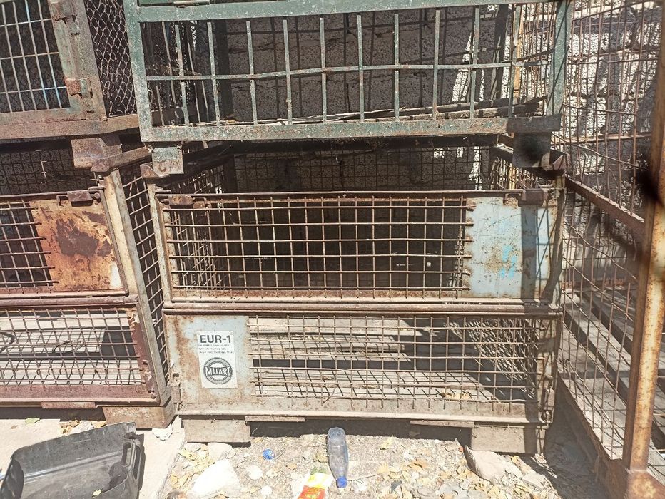 Продам железные ящики  ( клетки ) из мощных материалов