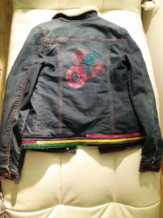 Geaca de blugi imblanita Desigual