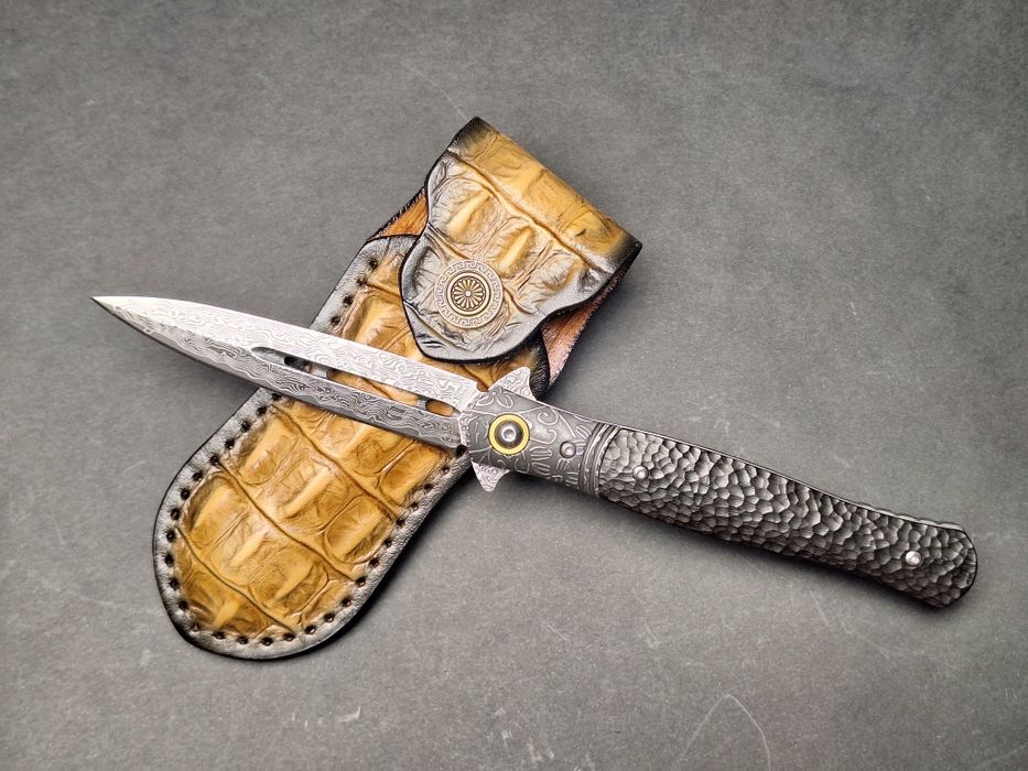 Сгъваем нож от дамаска стомана VG-10 с кожен калъф