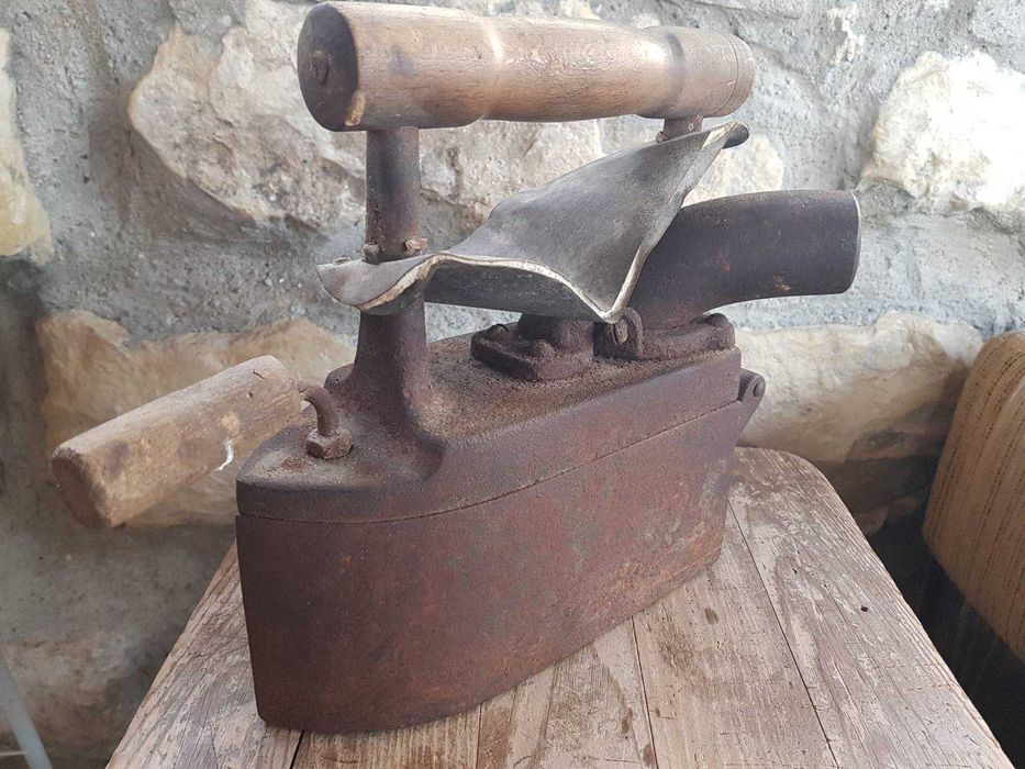 Ютия на жар с комин