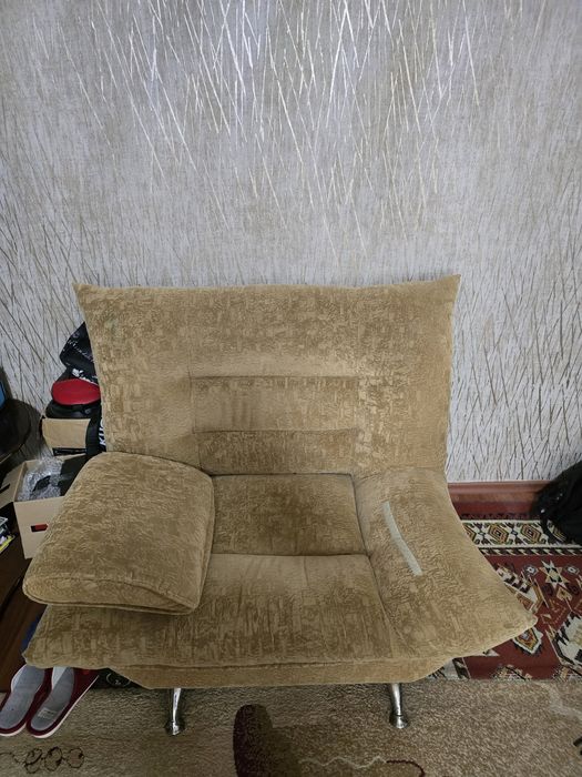Продам мягкий уголок