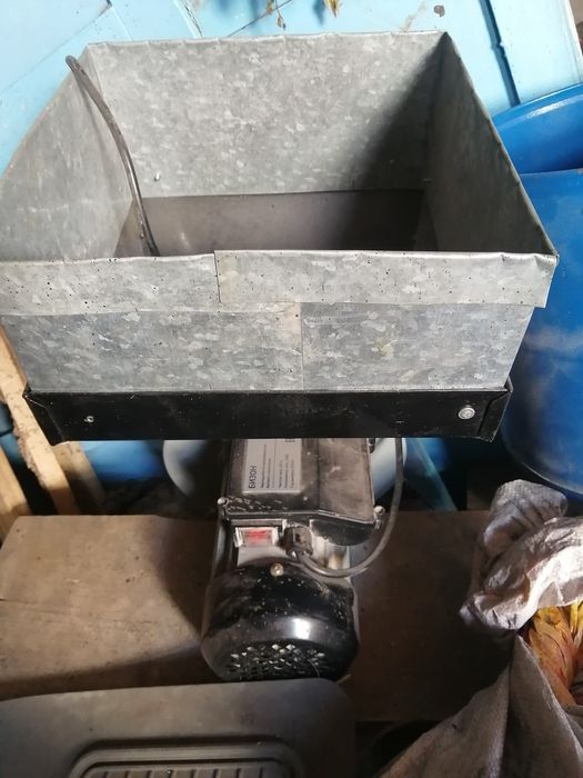 Продам дробилку Бизон