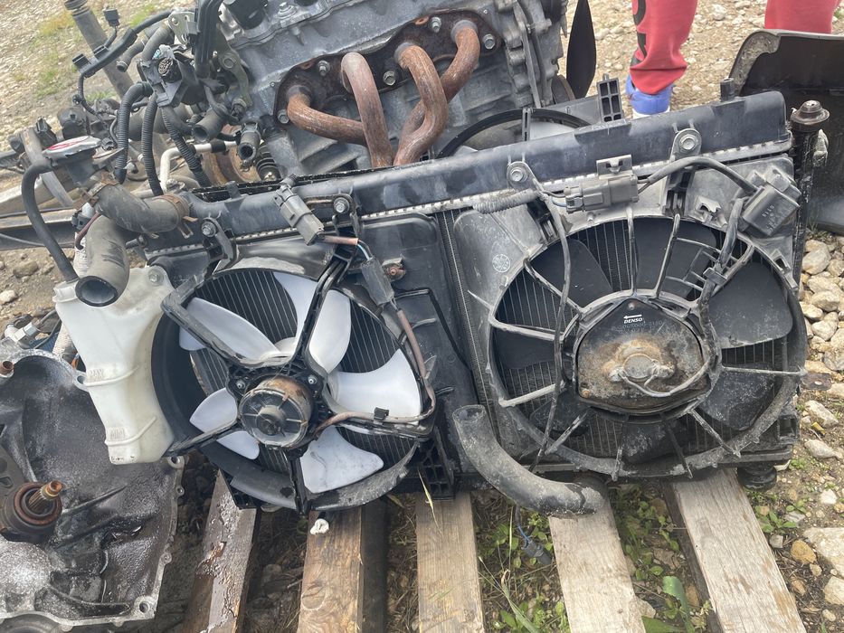 Решетки, гредичка, радиатори с перки за Хонда Джаз фейслифт