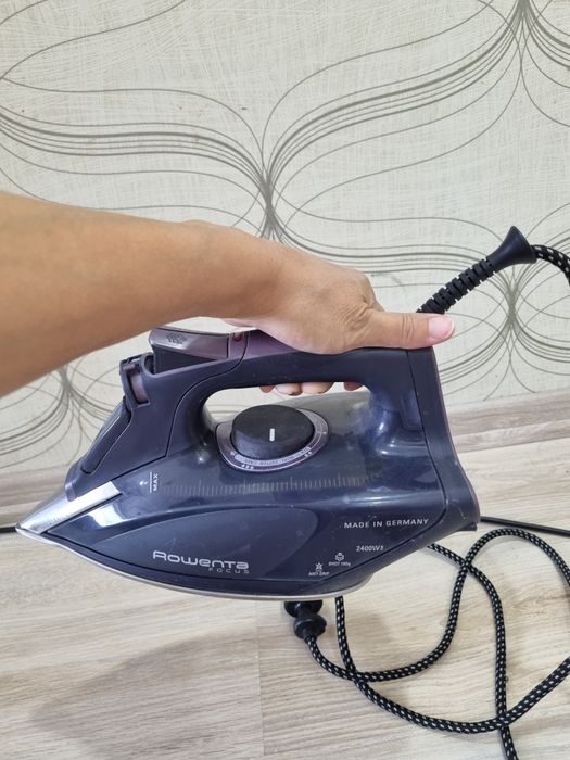 Утюг Rowenta бу, нужен ремонт