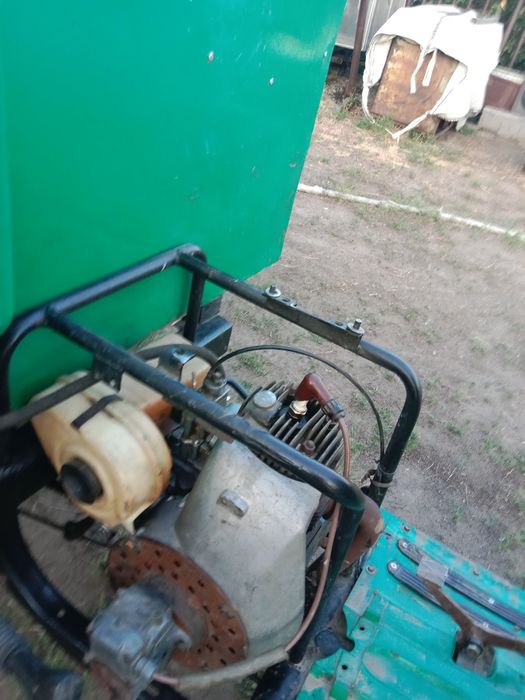 Мотороллер муравей