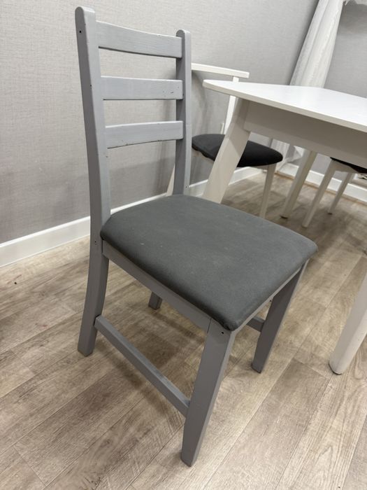 Продам стол и стулья