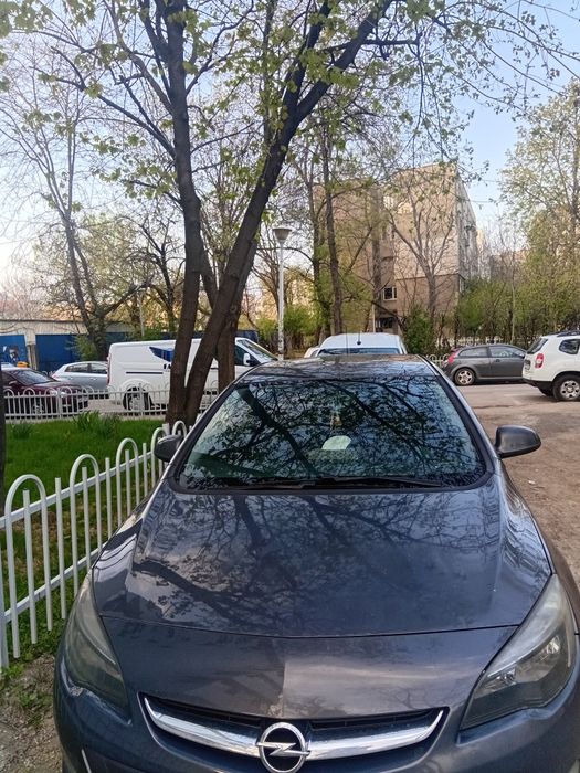 OPEL Astra 2013 — imagine 5
