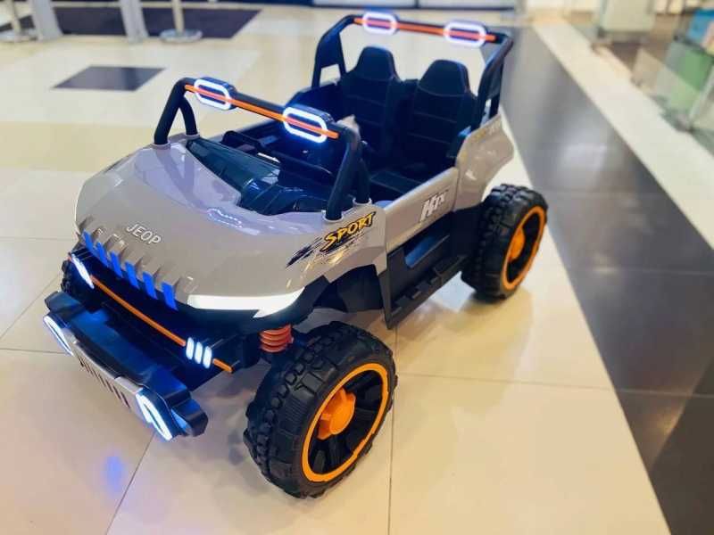 Продам Машину электричиский Болшой почти Новый Болшой