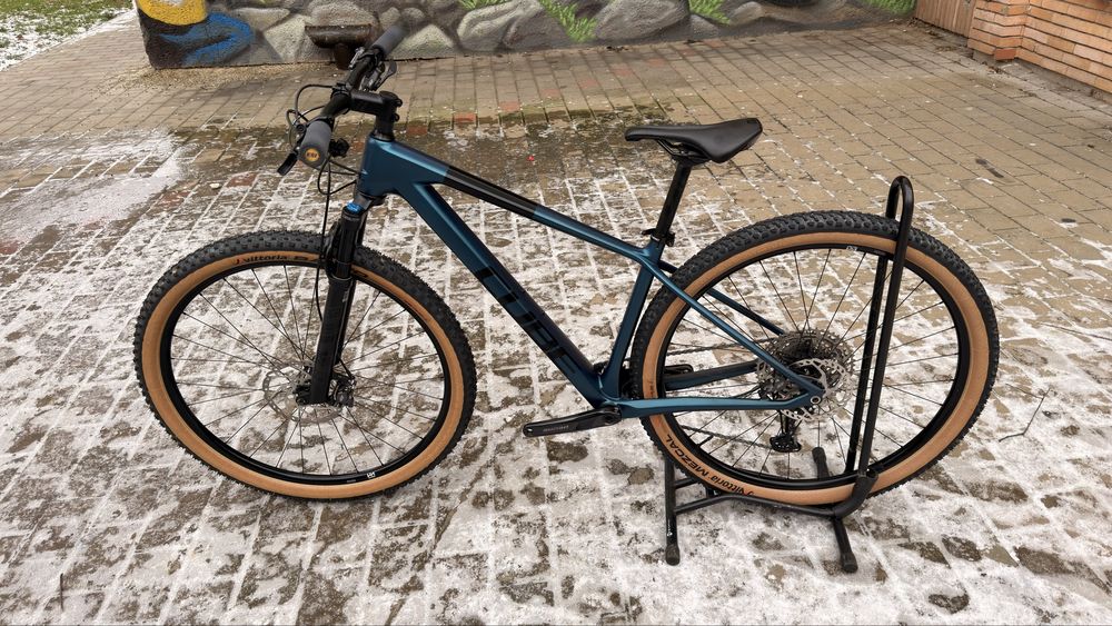 Cube Resction Race 2024 carbon M