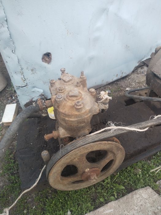 Электро двигатель с компрессором