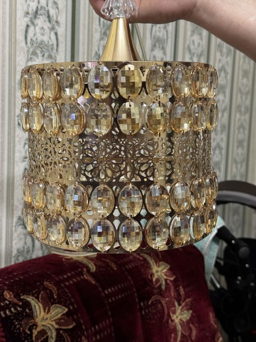 Новая Люстра с камнями