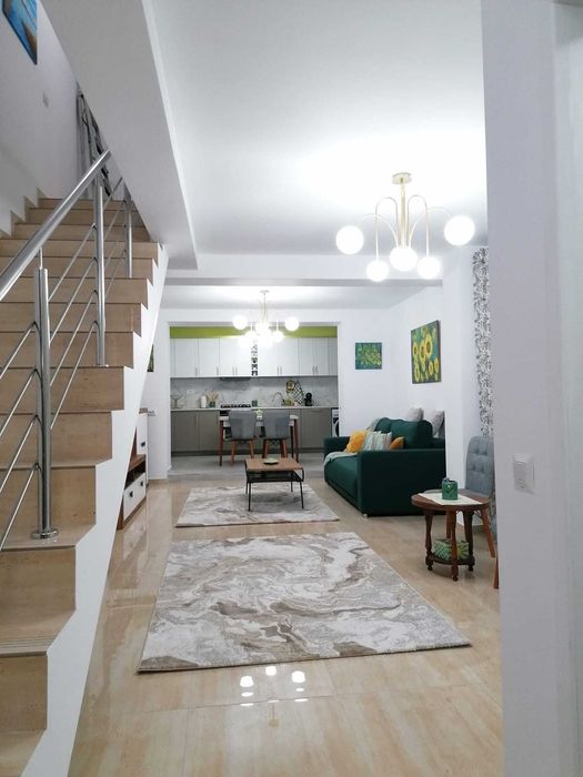 Închiriez casă în Ovidiu – lângă faleză, vedere la lac