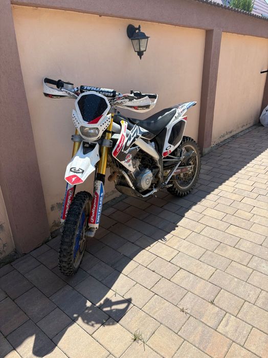 Enduro Honda crm 125 4t 2016