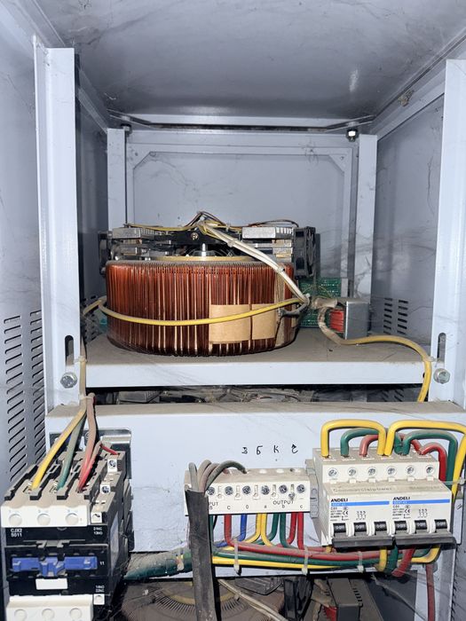 Стабилизатор 30A