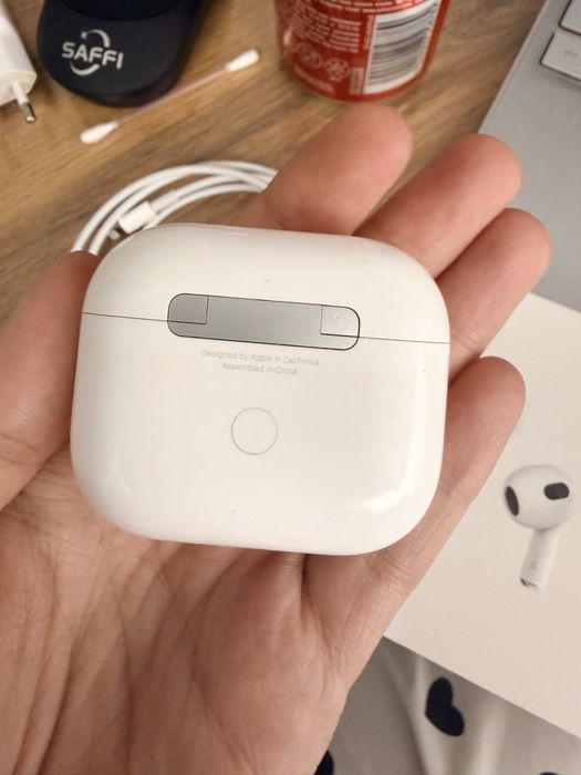 AirPods (3rd generation)