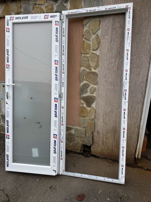 Ferestre noi/sh Salamander Gealan Rehau