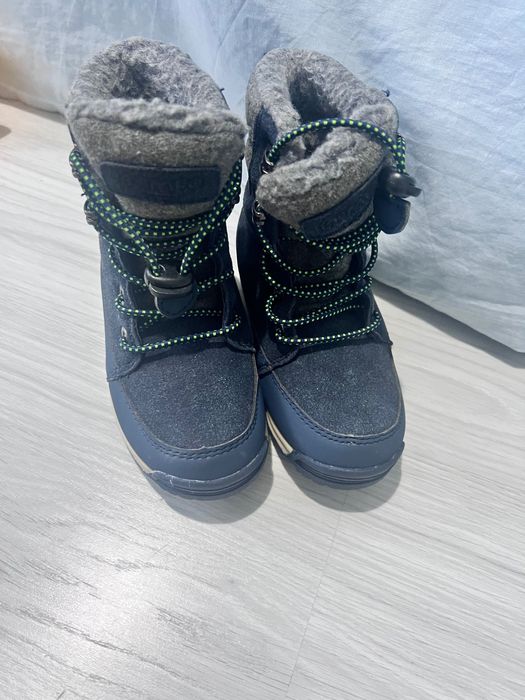 Детски водоустойчиви  боти