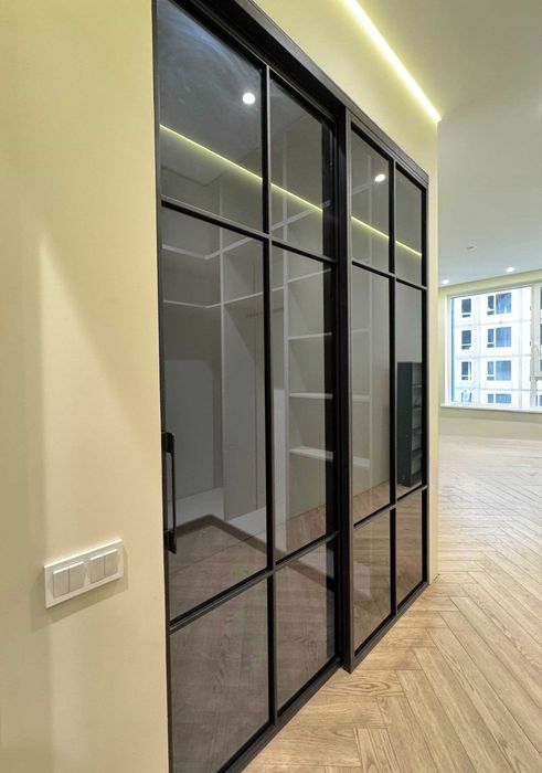 Раздвижные двери и перегородки в стиле Loft / Душевые кабины