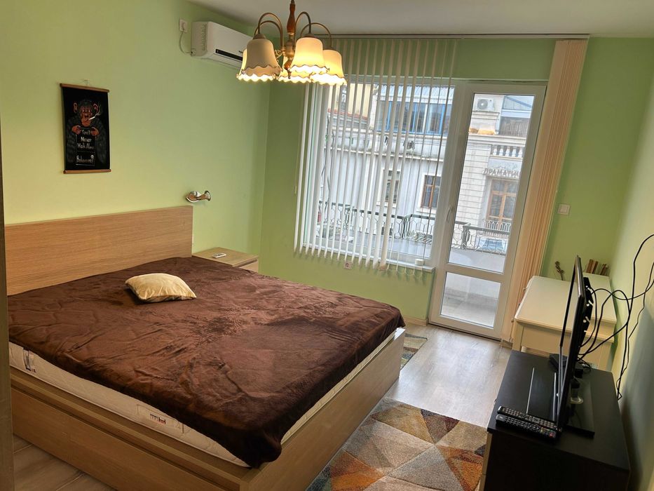 Дава се под наем Тристаен апартамент в Бургас, Възраждане - 85 кв.м за 747.66 € - Снимка #6