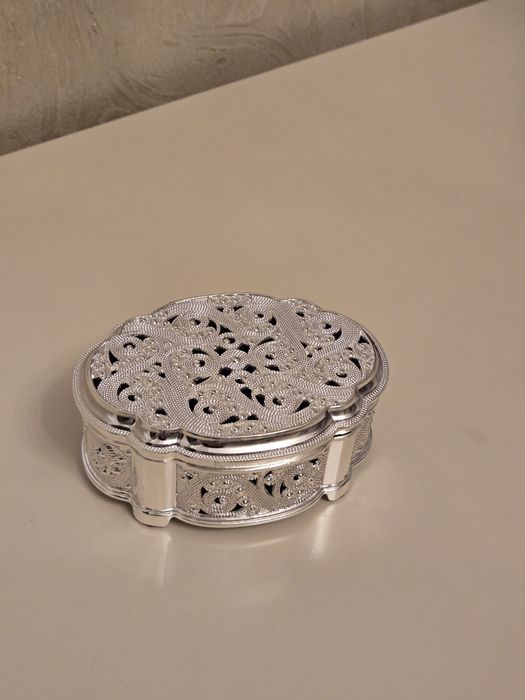 Мельхиоровые шкатулки