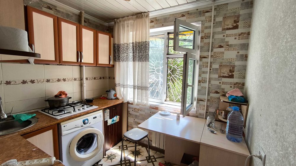 Продаётся 2-комнатная квартира на 1-этаже АЙБЕРГЕНОВА - Шымкент плаза