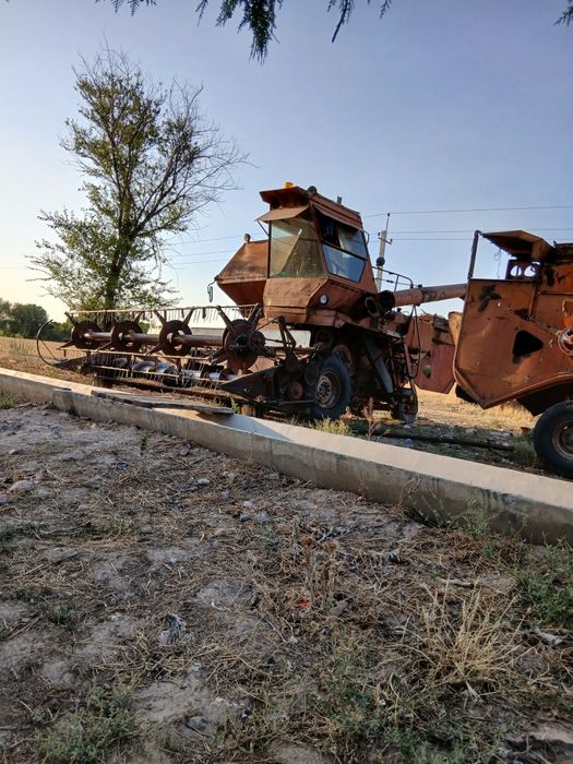 Комбайын продаю сатылады на ходу