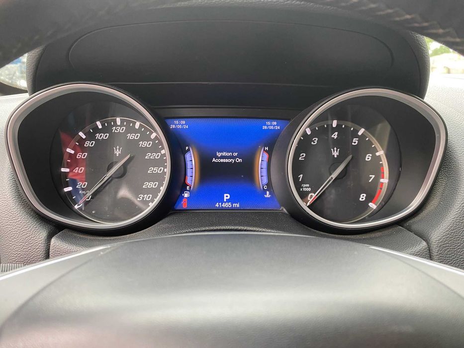 Dezmembrez Maserati LEVANTE 3.0i/usa/stopuri/faruri/grila/interior/jante/suspensie/comenzi/ceasuri/buton/navi
