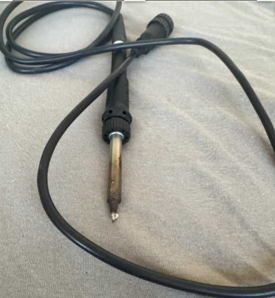 WELLER WSD 81 -Поялна станция