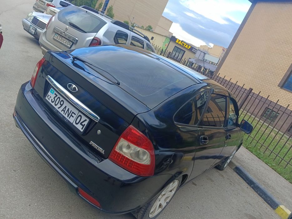 Приора 2 продам срочно