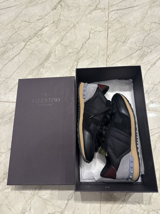 Продавам оригинални мъжки маратонки