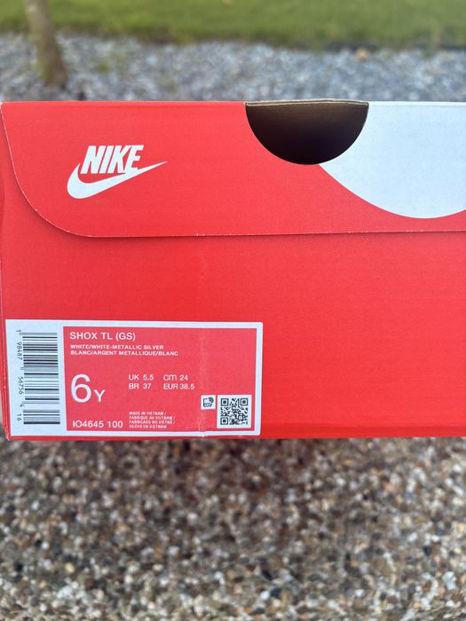 Nike Shox, Marimea 38,5