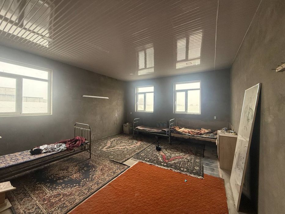 Продаётся  1 800 м² мебельный цех.