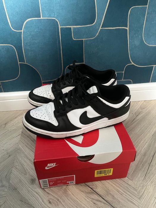Vand snekaersi nike dunk panda