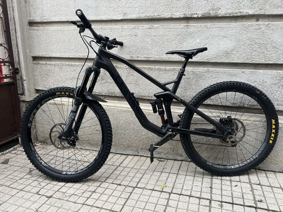 Canyon Strive CF Carbon M 27.5 – Shimano XT / FOX Factory / Pike / DT Swiss