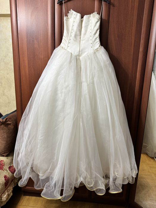 Продам свадебное платье