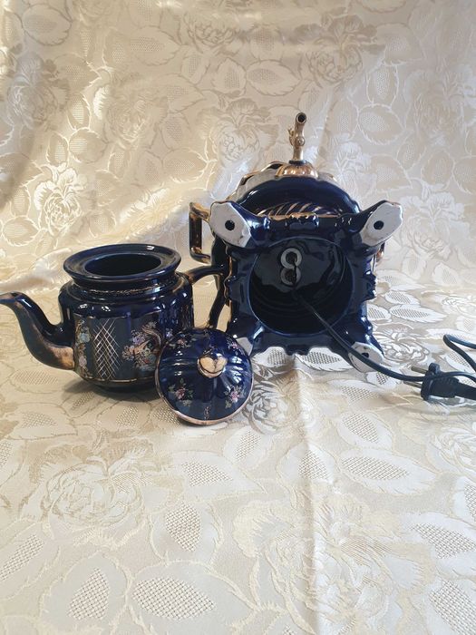 Голям порцеланов кобалтов самовар с чайник