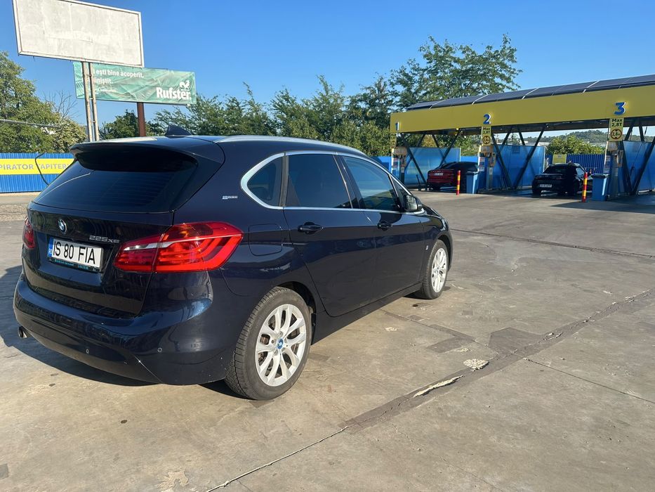 Bmw 225xe ,plug in , 40 km autonomie electric