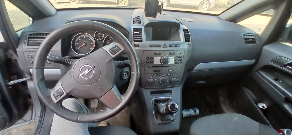 Opel zafira 1.9tdi 2007 88kw