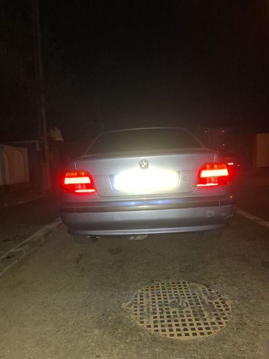 BMW 520D E39 136 cai