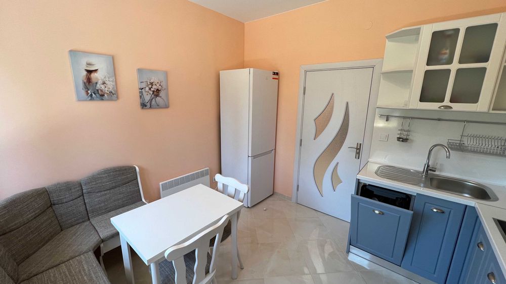 Дава се под наем Тристаен апартамент в София, Център - 65 кв.м за 765 € - Снимка #15