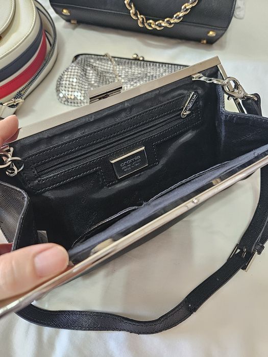 Сумки каждая по 3000тг