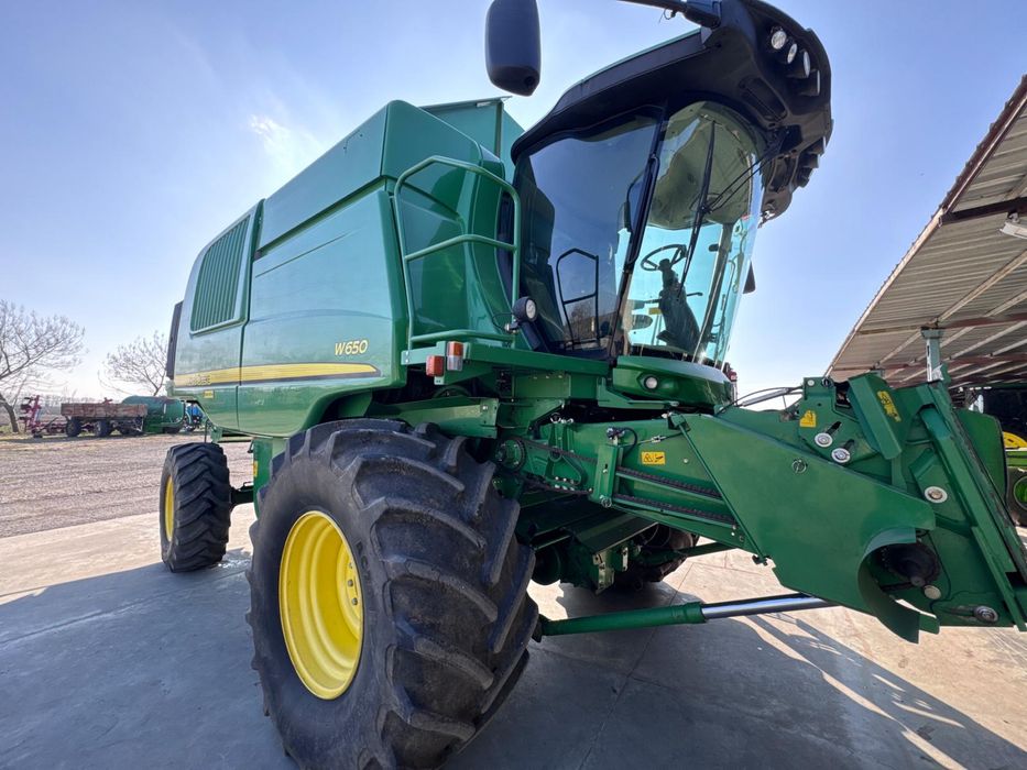 John deere W650 2015