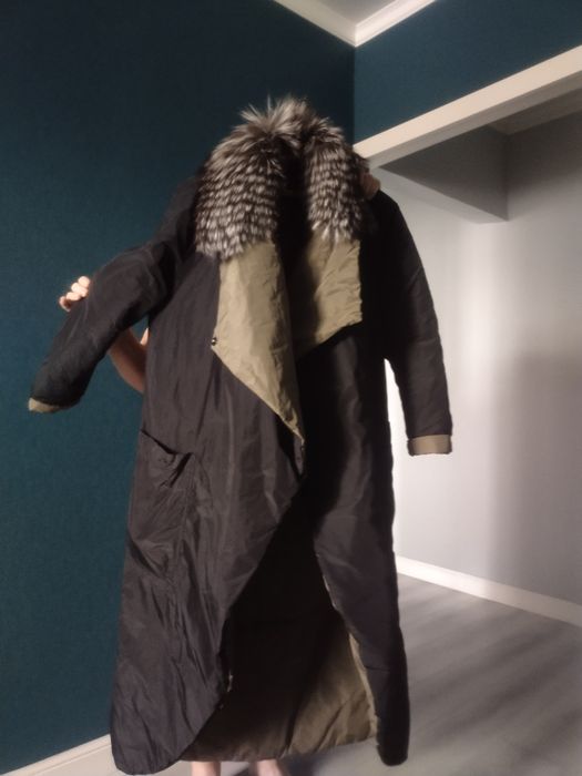 Продам плащ пуховик сейчас